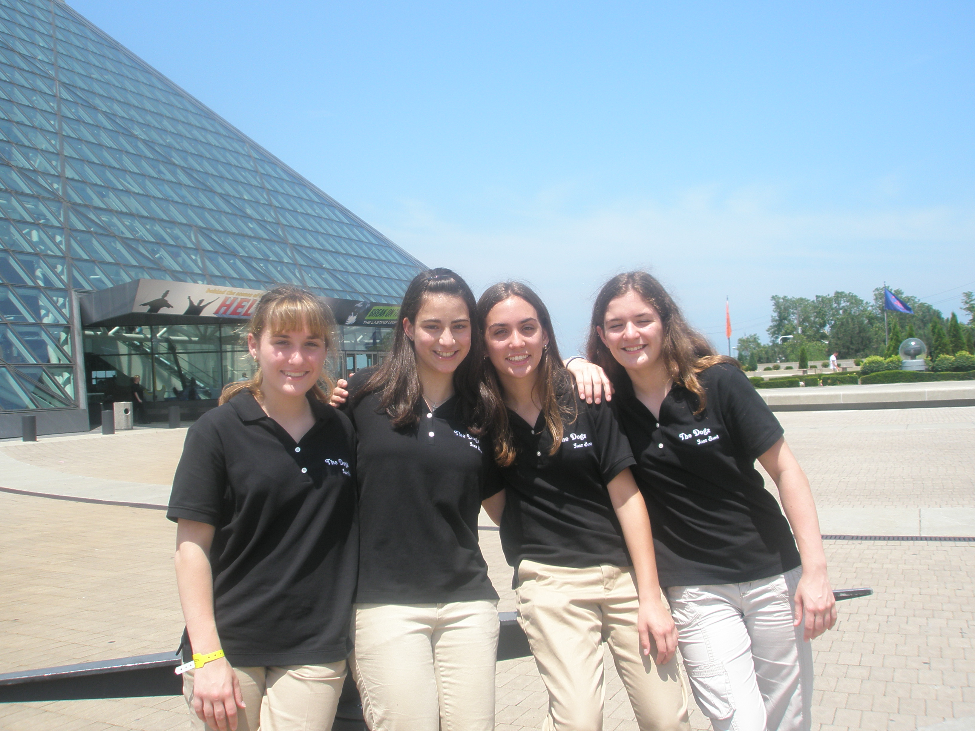 Nicole, Stephanie, Anna, Claire