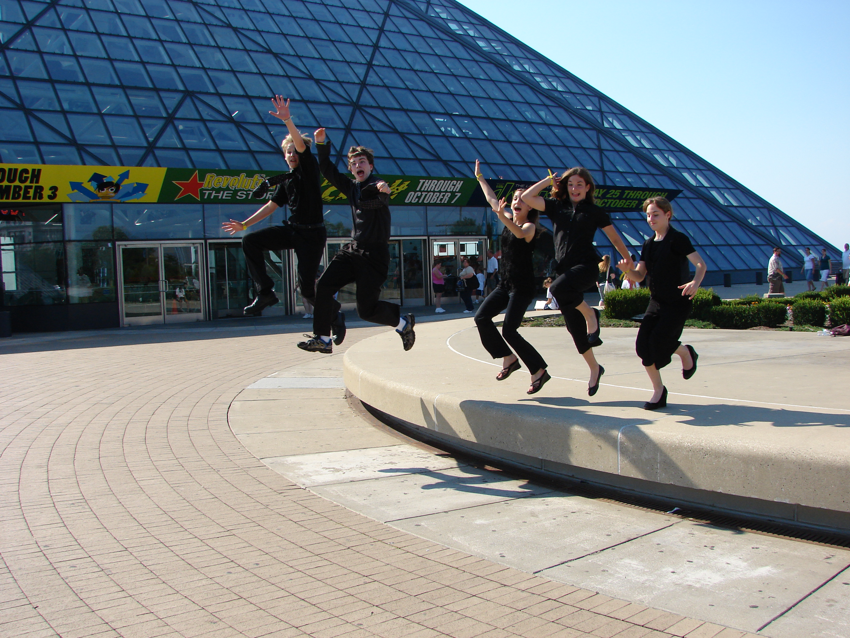 (from left to right) David, James, Anna, Claire, Nicole (Rock and Roll Hall of Fame)
